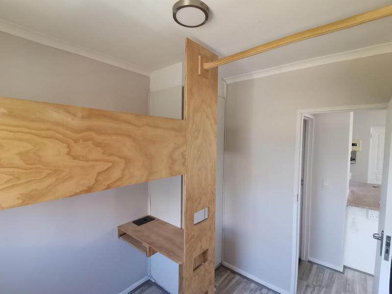 2 Bedroom Property for Sale in Pinelands Western Cape